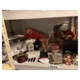 Christmas decor, small lanterns, cups and more
