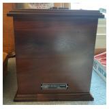 Wood urn (UNUSED)