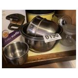 Waffle maker, bowls, cooker and more