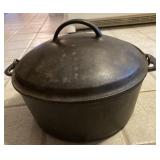 Cast iron Dutch oven