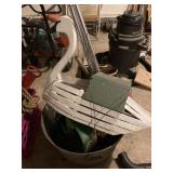 Galvanized tub, lawn decor and more