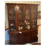 Curio cabinet (64'x14'x78')