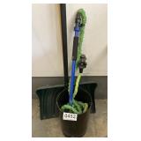 Snow shovel , hose