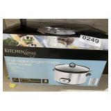 Kitchen Living 6qt slow cooker (NIB)