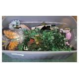 Tote artificial flowers