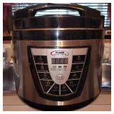 Tristar pressure cooker XL (Dented)