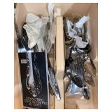 Stainless Flatware set