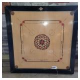 Carrom board