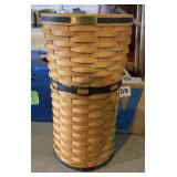 Longaberger 1994 umbrella basket and cake basket