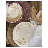 Pope Gossier Dish set