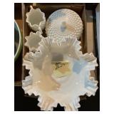 (4) Fenton Hobnail cups & bowls