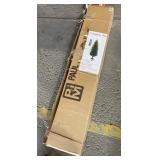 7.5' Christmas tree