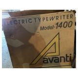 Avanti electric type writer