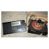 Radio, RCA 45 rpm record player