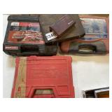 (5) Toolbox and contents