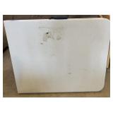 Folding table