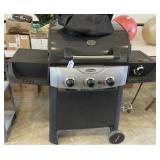 UniFlame gas grill and cover
