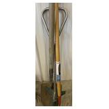 Shovel, hole cutter