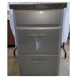 3 drawer cabinet (heavy)