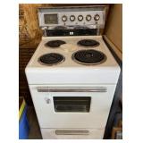 Monarch deluxe oven