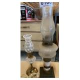 Oil lamp and electric oil lamp