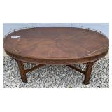 Oval coffee table