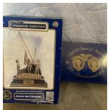 Freedom endures statue and bicentennial plate