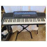 Casio CT-647 keyboard w/stand (no cords)
