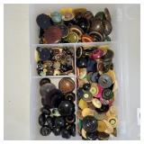 Small container buttons