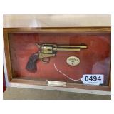 Seagrams 7 Peacemaker model cased