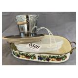 Platter, tin, pan and more