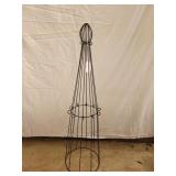 Wire plant stand