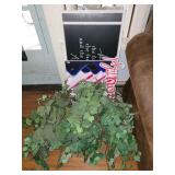Artificial plants & wall decor