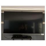 Hisense TV (50")