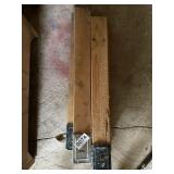 (4) saw horse legs