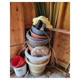 Yard stakes, flower pots