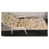 Adjustable patio lounger