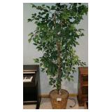 Artificial tree (approx 6.5ft)