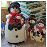 Snowman decor