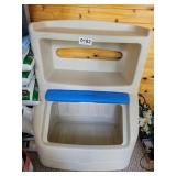 Plastic storage container (38" tall)