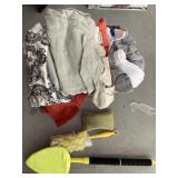 Cleaning rags, dusters