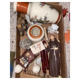 Lights, vase, figurines, more