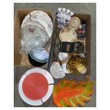 Serving trays, plates & collectibles