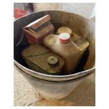 Tools, chain, bag, oil, bucket