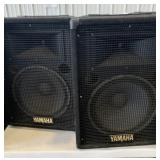 (2) Yamaha PA speakers (500w)