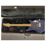 Rogue electric guitar with Locking case (New)