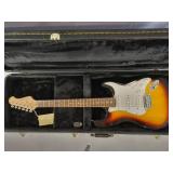 Spectrum electric guitar w/ new case