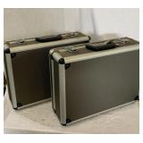 (2) Sound equipment boxes