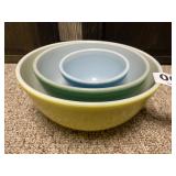 Primary Colors Pyrex nesting bowls