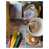 Popcorn bowls, mug, more